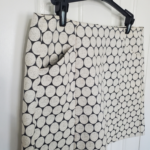 J. Crew Jacquard Polka Dot Mini Skirt - Size 6 - Picture 2 of 6